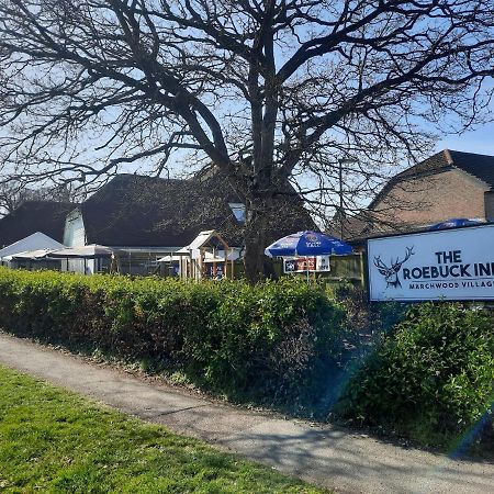 The Roebuck Inn Southampton Exterior foto